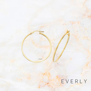 The Medium Round Hoops