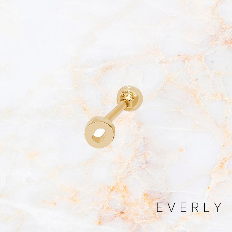 Initial O gold stud