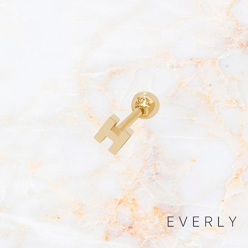 Initial H gold stud