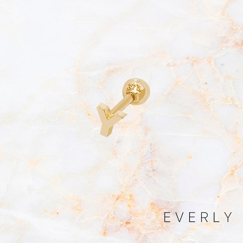 Initial Y gold stud
